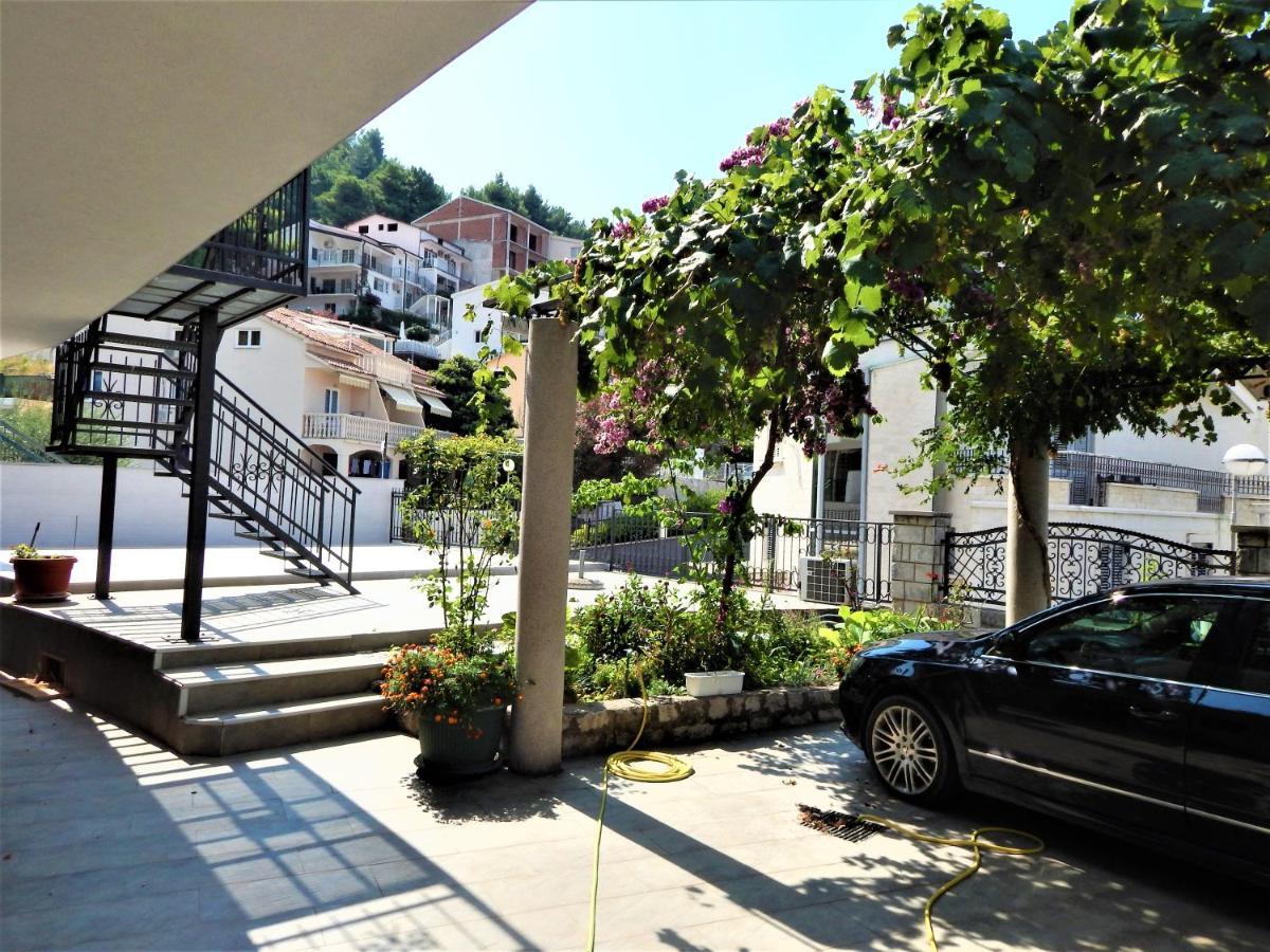 Vila Teodora Свети-Стефан Экстерьер фото